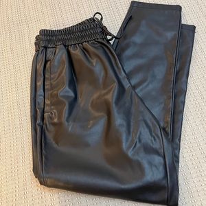 Black Faux leather pants L